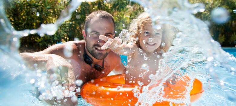 Myth or Fact: Should You Wait to Swim After Eating?