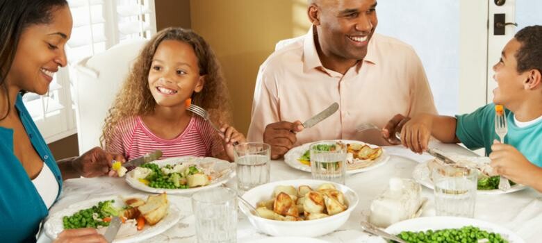 Kids Make Healthy Choices When Parents Model the Behavior