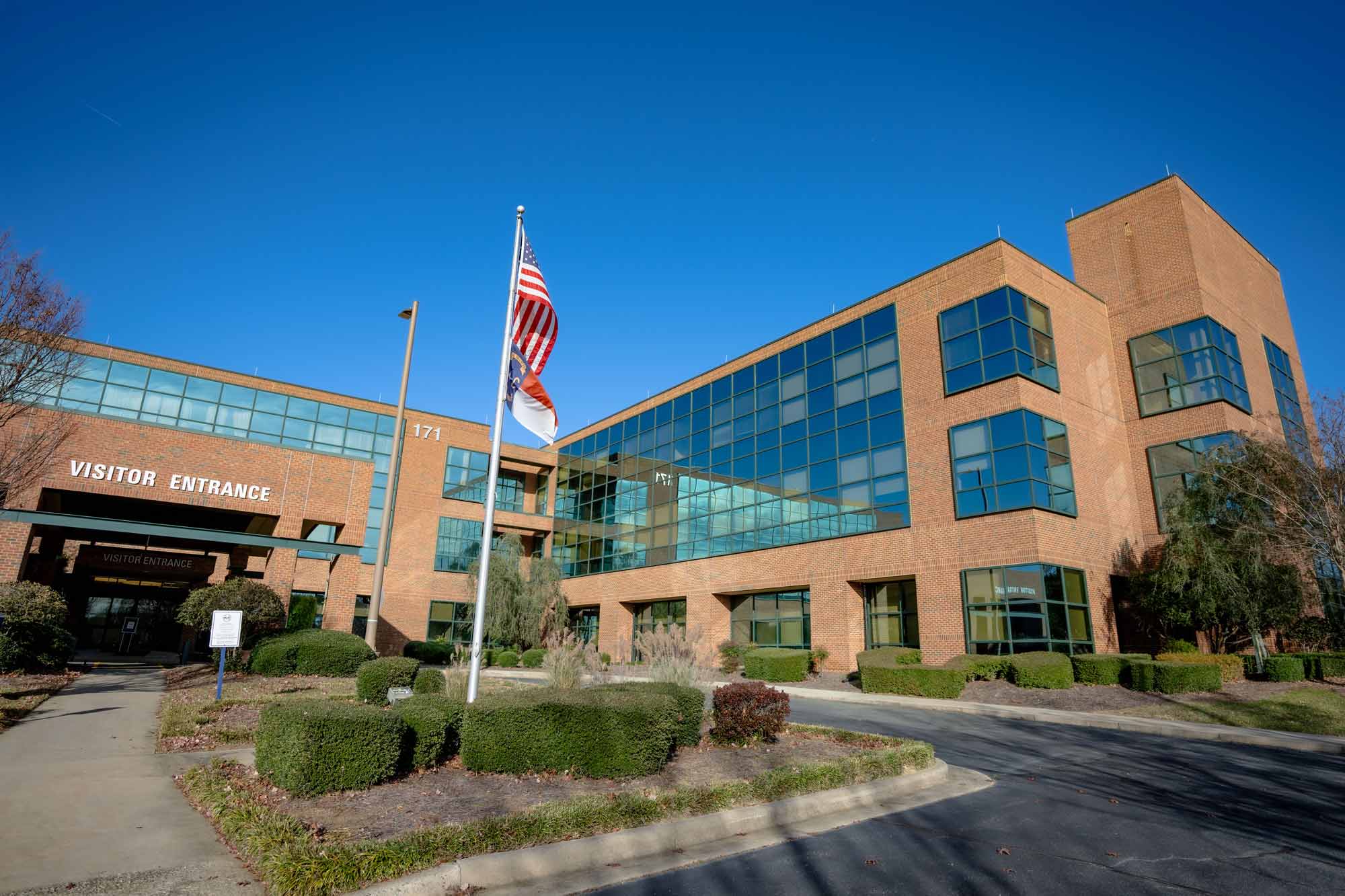 Lake Norman Regional Medical Center entrance